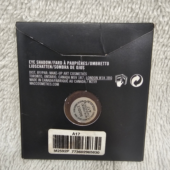 MAC Cosmetics Eyeshadow Refill Pan Saddle - Picture 2 of 2